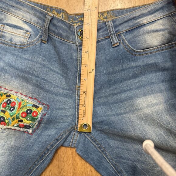Desigual Ethnic Embroidered Jeans Boho Patchwork Denim Size 26 Hippie Zip Ankle - Picture 5 of 14